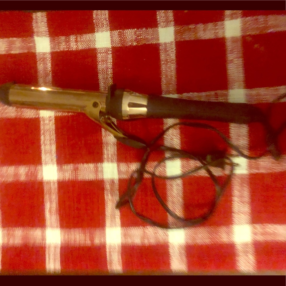 Revlon 1.25in barrel rose gold curling iron
